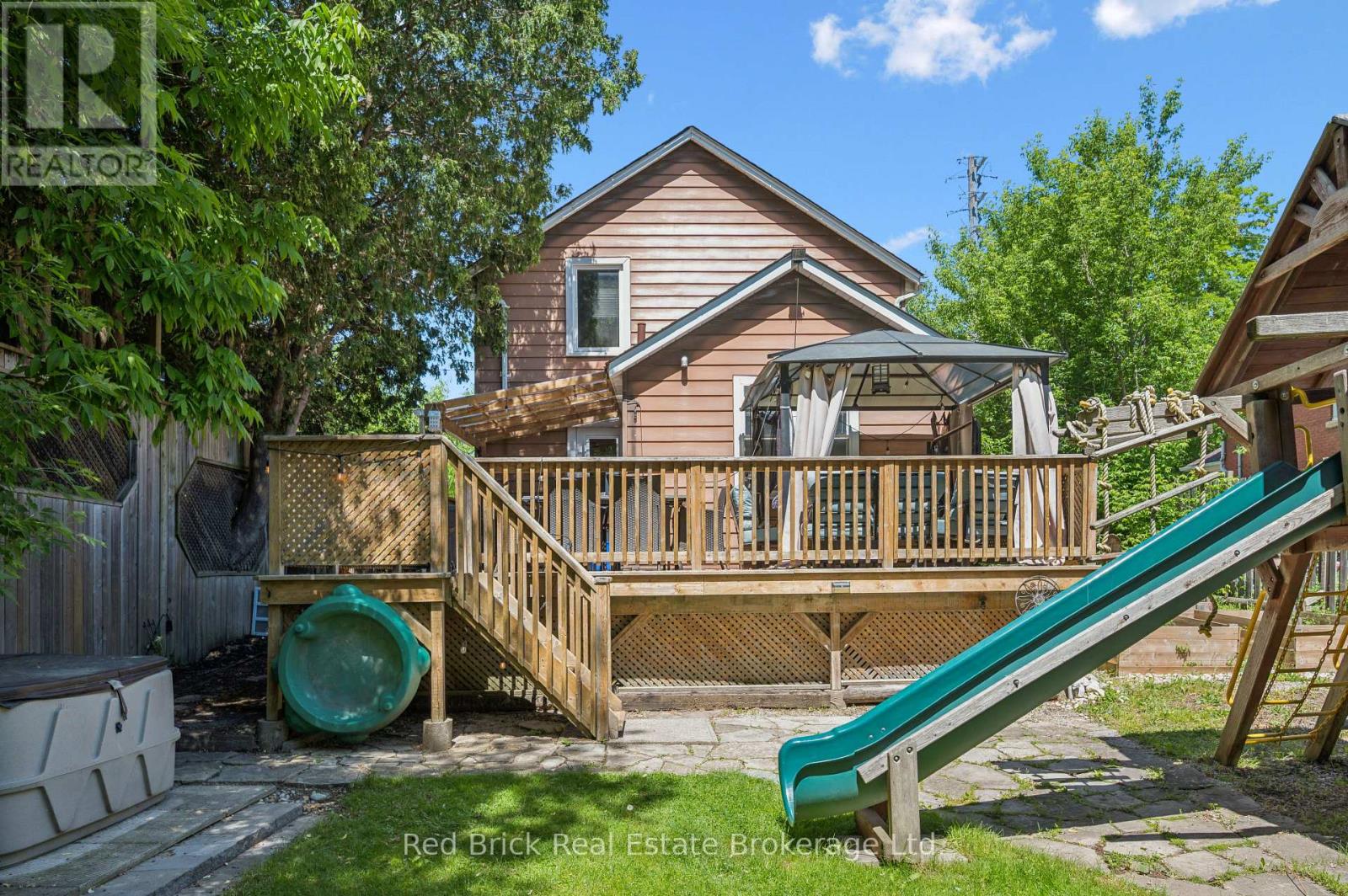 324 WATERLOO AVENUE - Image 35