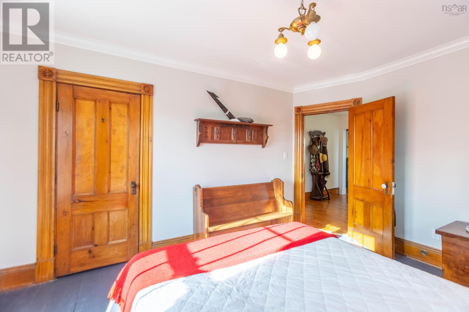 124 Church Street - Image 31