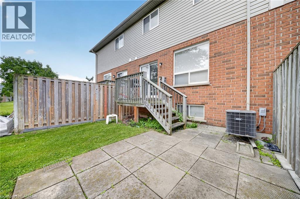 #77 800 PARAMOUNT Drive - Image 32