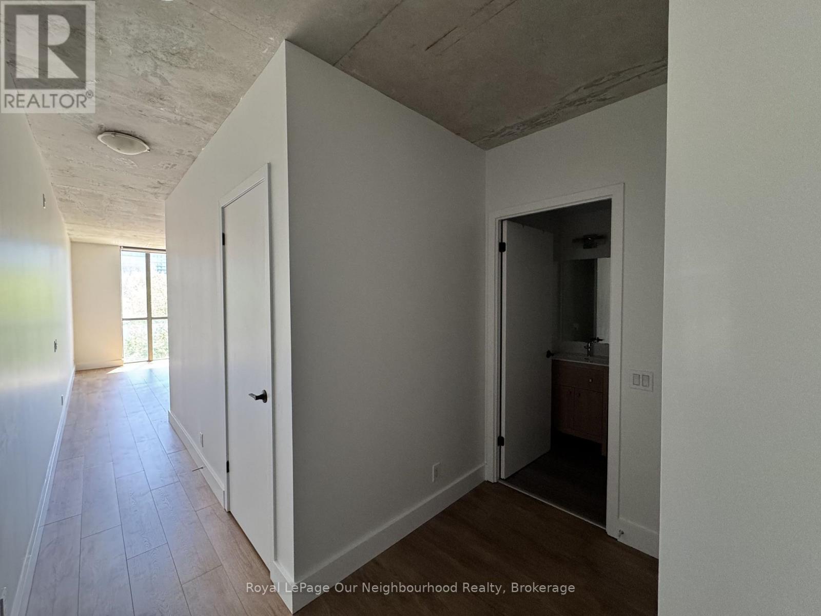#308 2 GLADSTONE AVENUE - 3