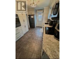 1 Kingwell Crescent thumbnail 11