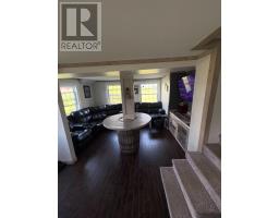 1 Kingwell Crescent thumbnail 7