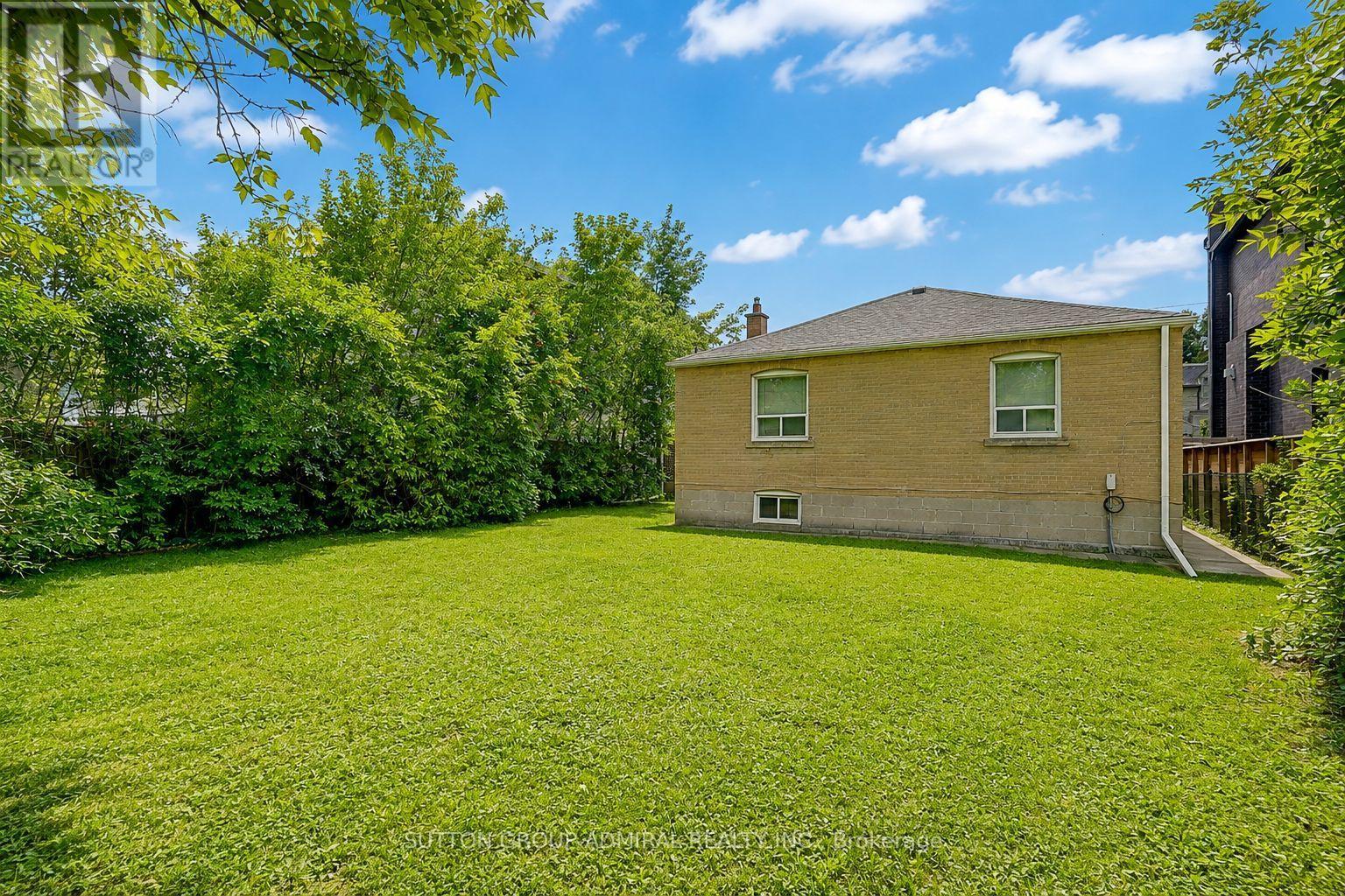 78 INVERMAY AVENUE - 7