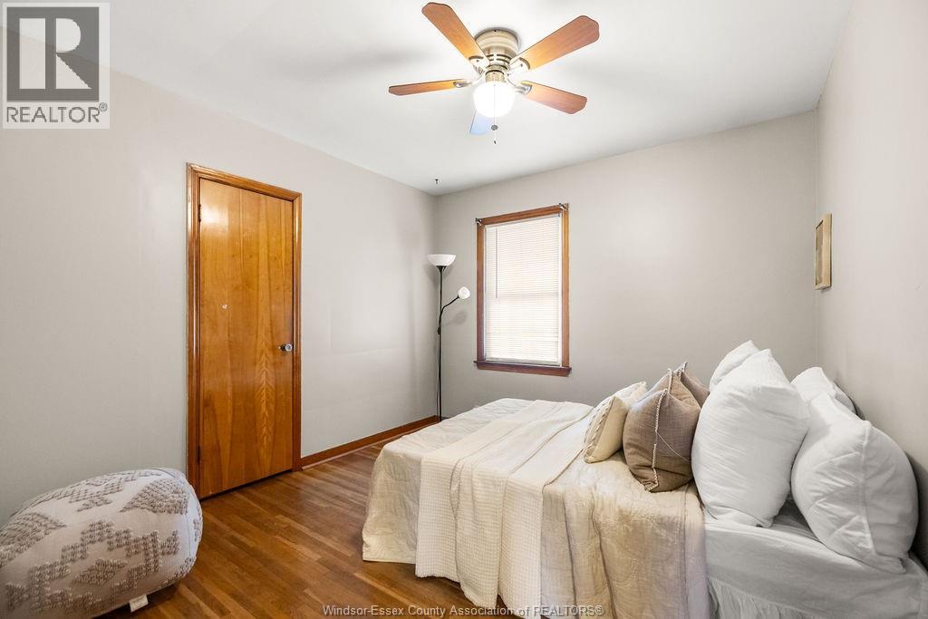 386 PARTINGTON AVE - Image 11