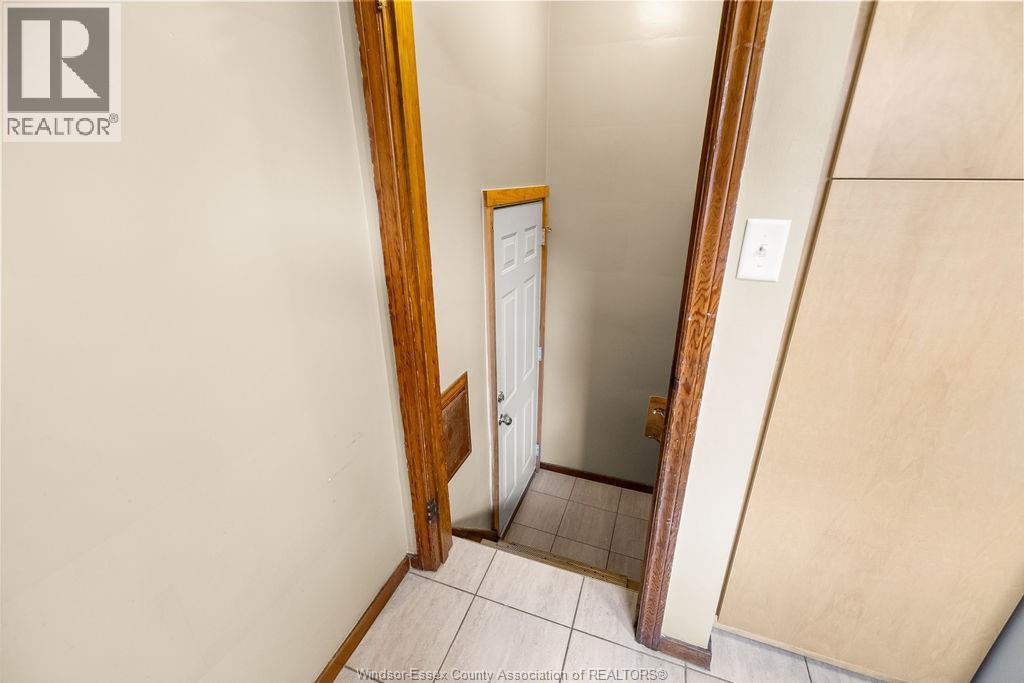 386 PARTINGTON AVE - Image 18