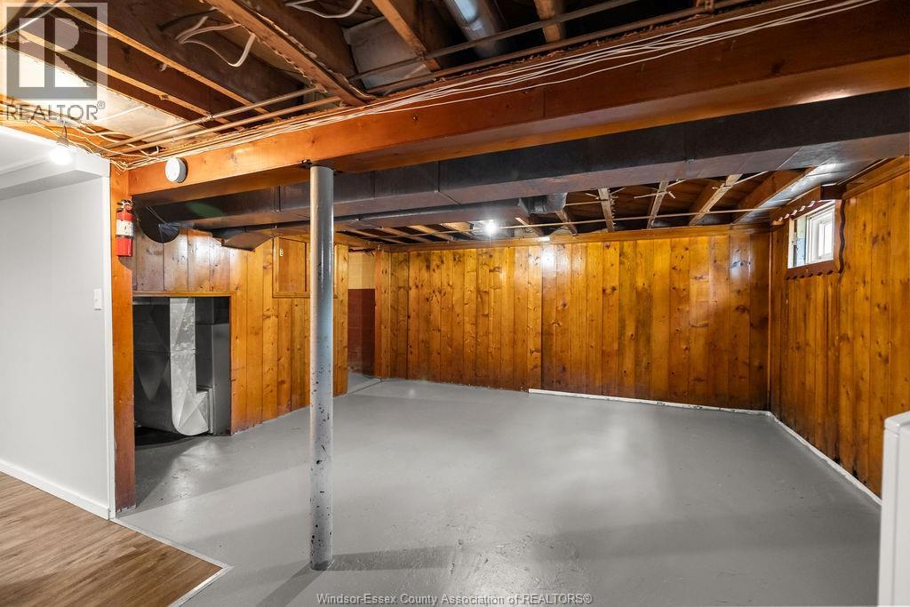 386 PARTINGTON AVE - Image 25
