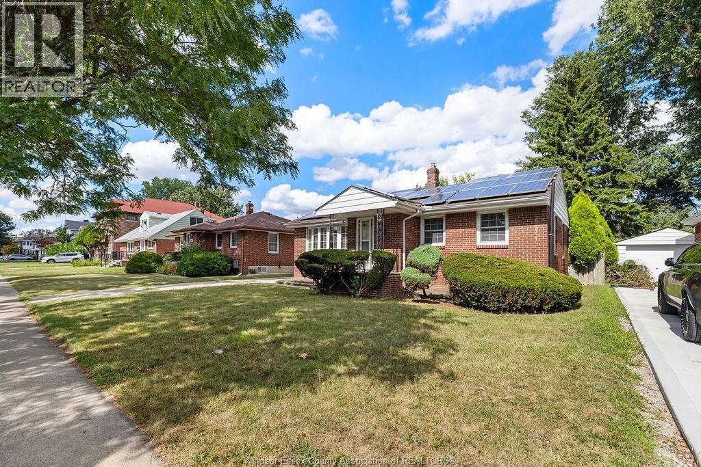 386 PARTINGTON AVE - 4