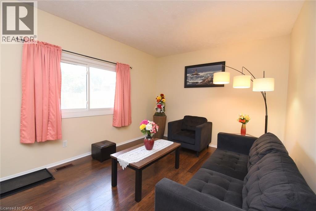#116 185 DENISTOUN Street - Image 4