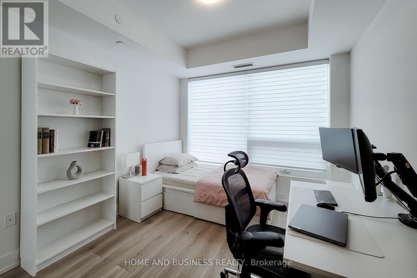#710 2450 OLD BRONTE ROAD E - 32