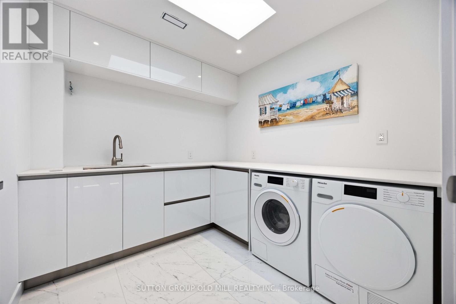 18 HERNE HILL - Image 34