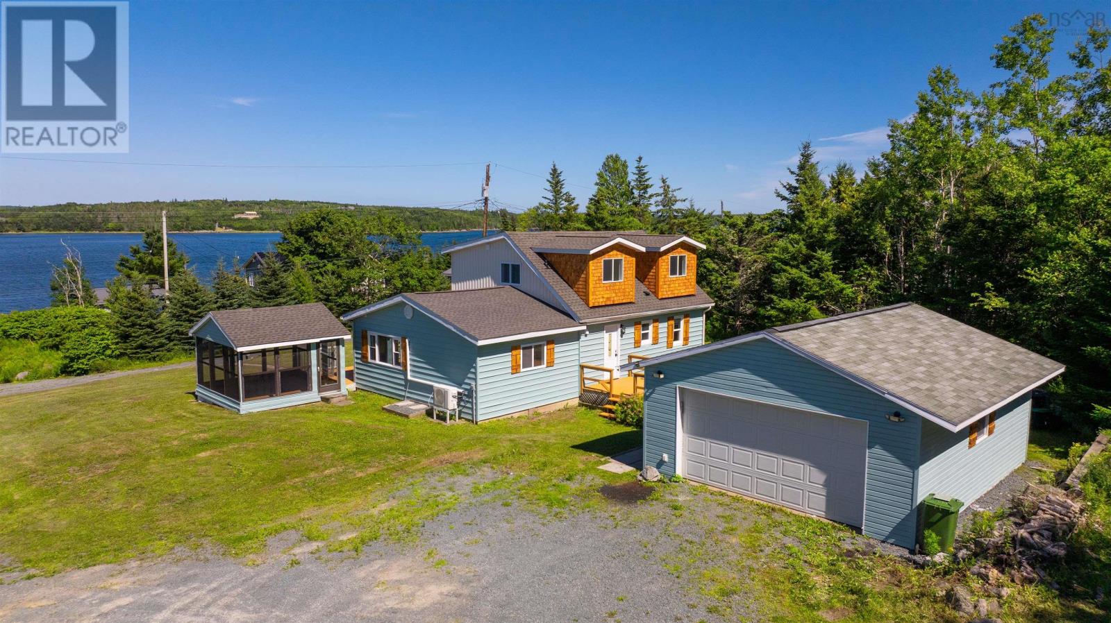 115 Harbourview Drive