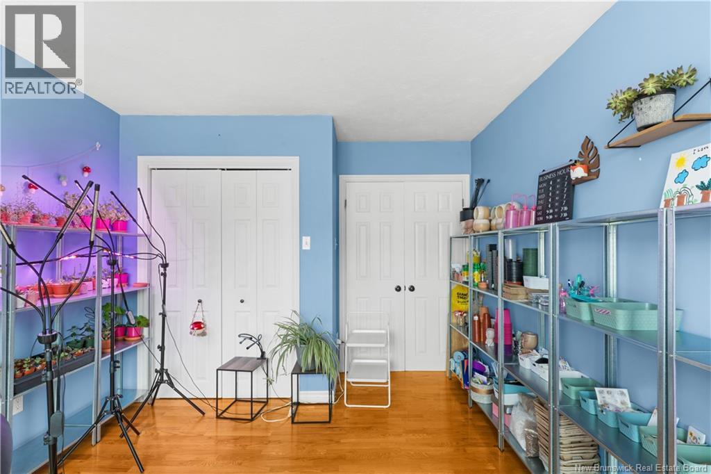 59 McDowell Avenue - Image 29