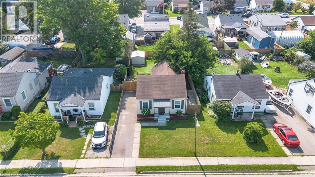 74 EIGHTH Avenue - Image 33