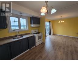 506 Tamarack Drive thumbnail 11