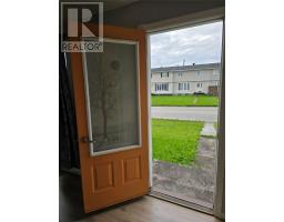 506 Tamarack Drive thumbnail 2