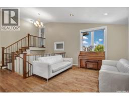 4pc Ensuite bath - 1103 Muzyka Road, Saskatoon, SK S7W0E7 Photo 13
