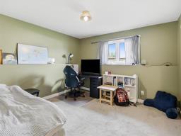 54 Sheila Drive, New Bothwell, MB R0A1C0 Photo 26
