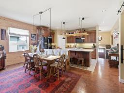 4pc Bathroom - 54 Sheila Drive, New Bothwell, MB R0A1C0 Photo 6