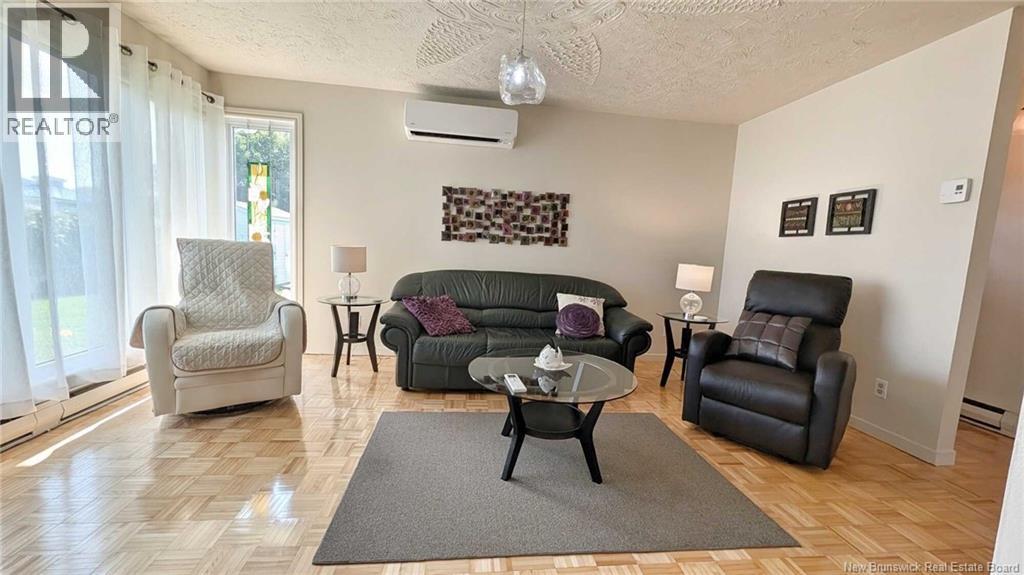 264 Rue Allard Street - Image 5