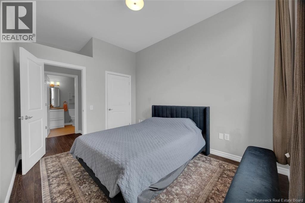 #102 242 Water Street - 20