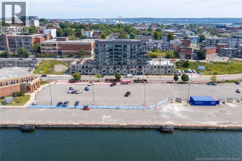 #102 242 Water Street - Image 36