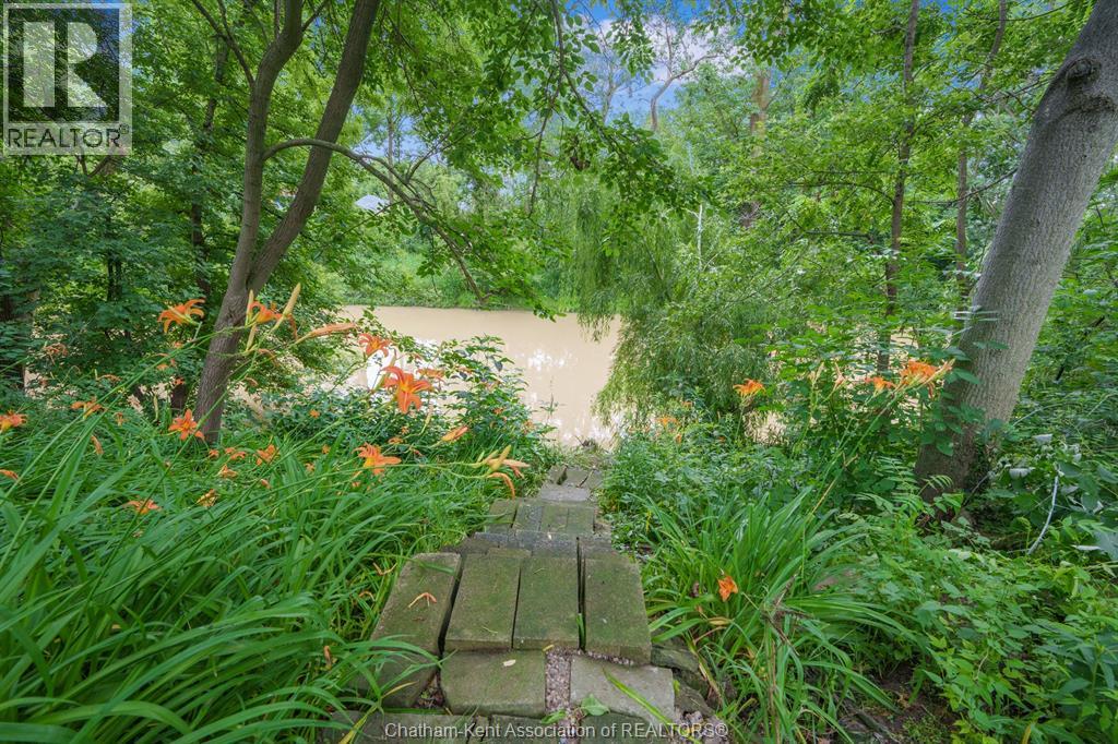22780 CREEK ROAD - Image 47