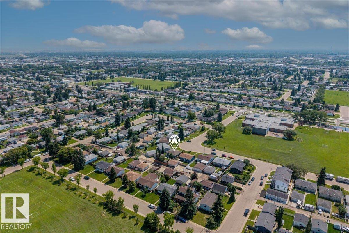 7408 133 AV NW - Image 37