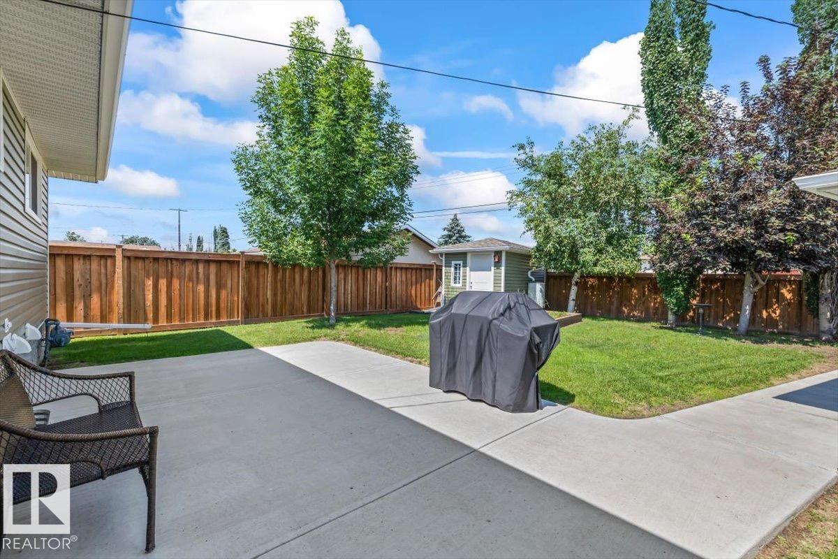 7408 133 AV NW - 30
