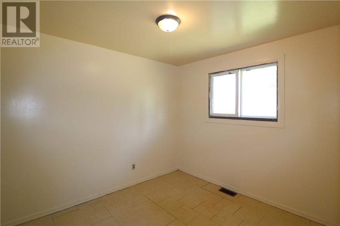 1617 Sherwood Avenue - Image 13