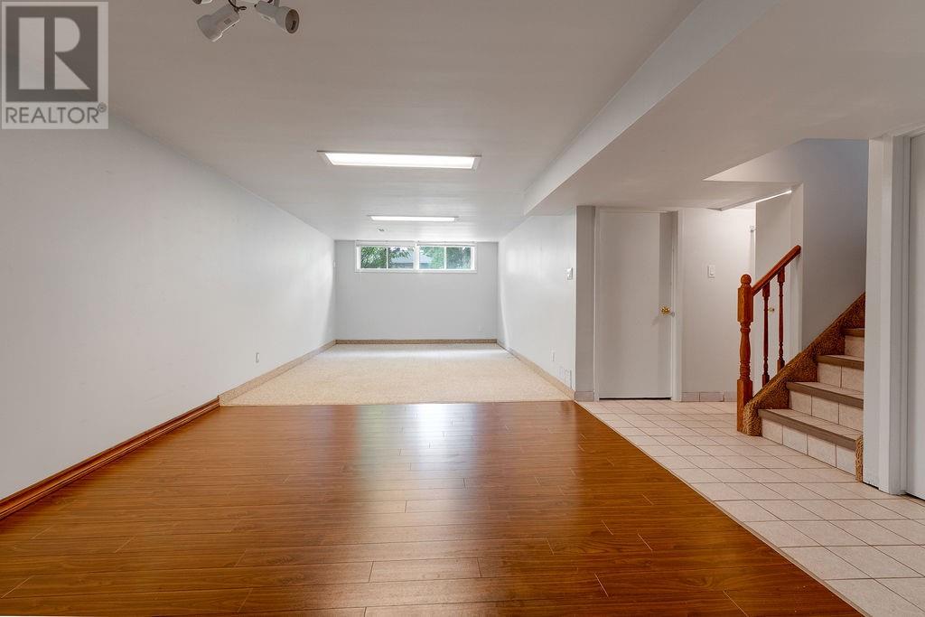 1520 Lansing Avenue - 20