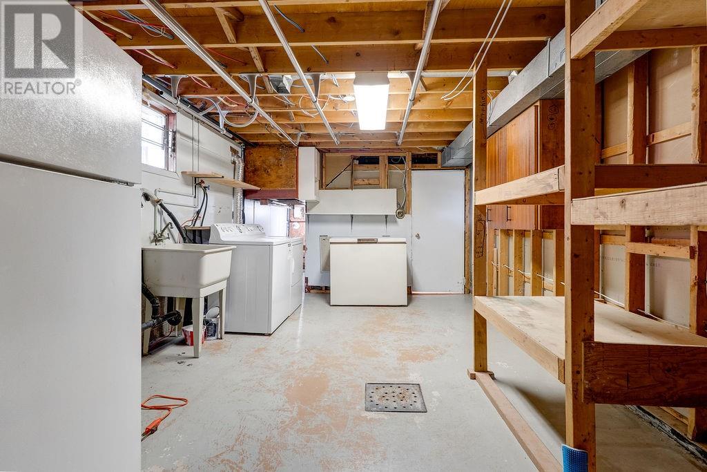 1520 Lansing Avenue - Image 24