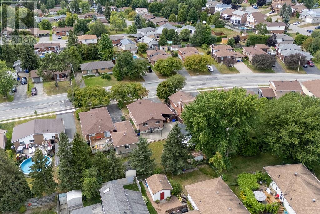 1520 Lansing Avenue - 42