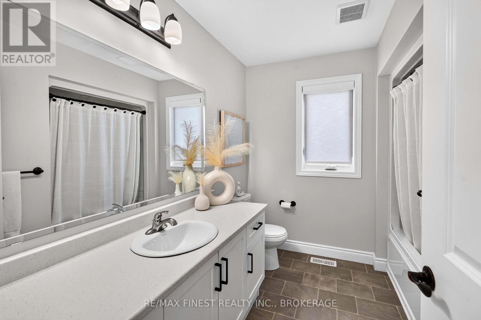 524 BETH CRESCENT - Image 31