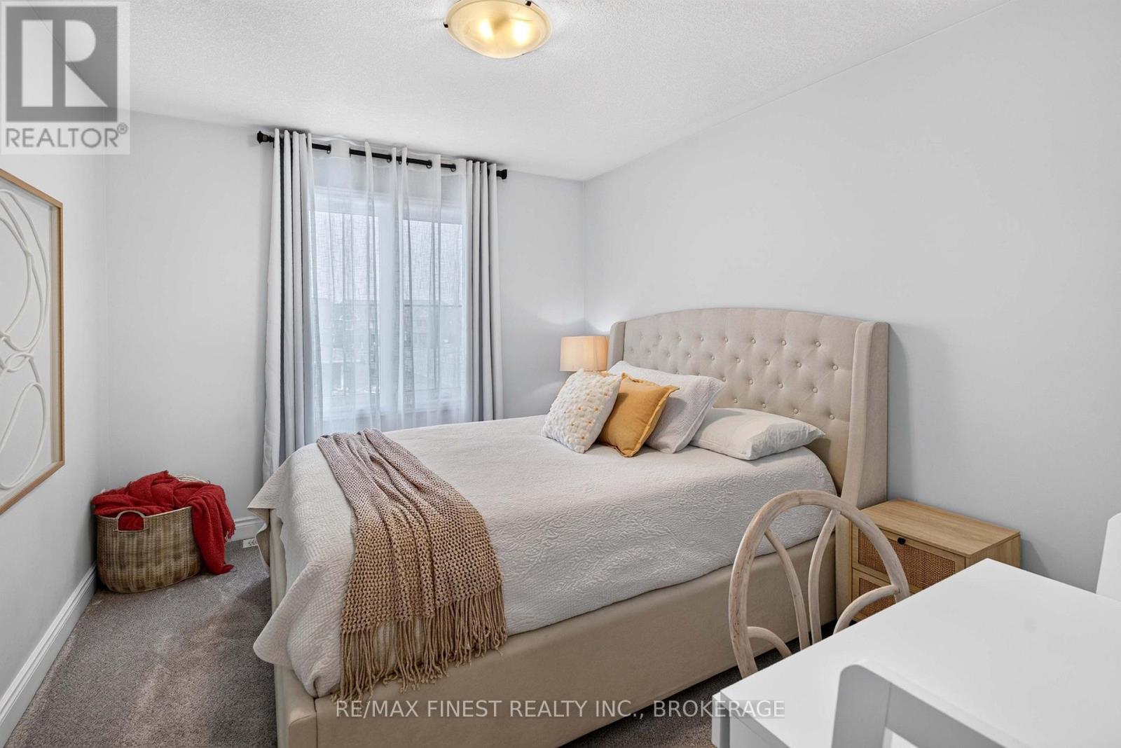 524 BETH CRESCENT - Image 33