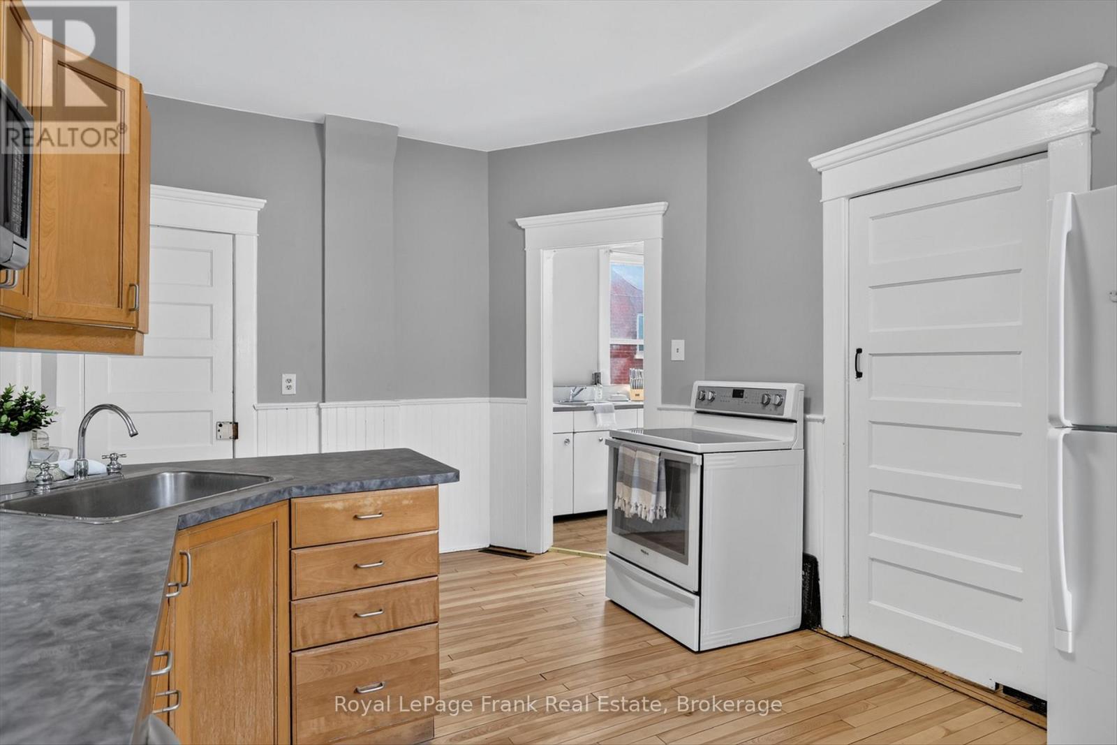 121 ROMAINE STREET - Image 18