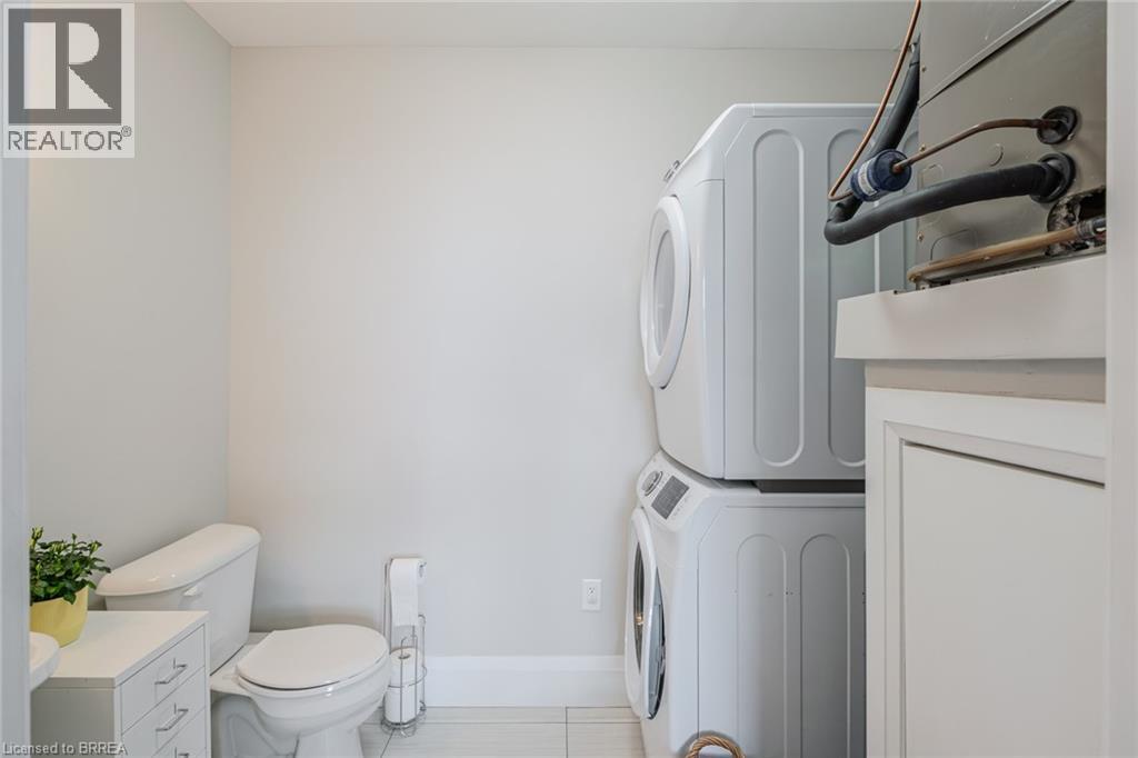 #203A 85 MORRELL Street - 19