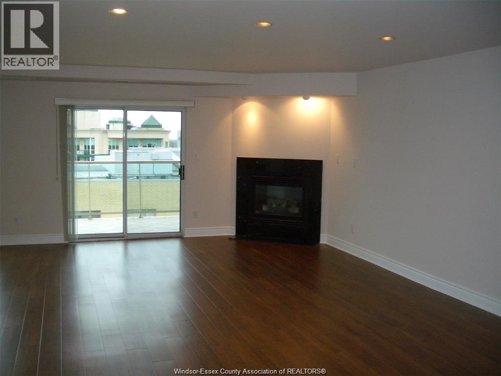 #1406 4789 RIVERSIDE DRIVE East - 14