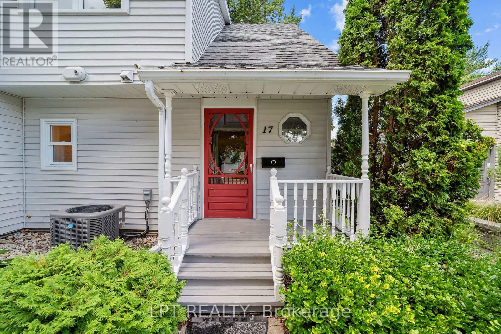 4 bedroom Single Family interior view, 17 MONMORE Road, Whitehills, London, Ontario
