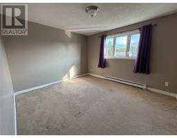 75 Munden Drive thumbnail 12