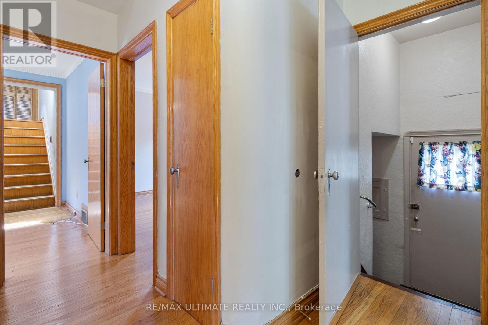 519 DOUGLAS AVENUE - Image 32