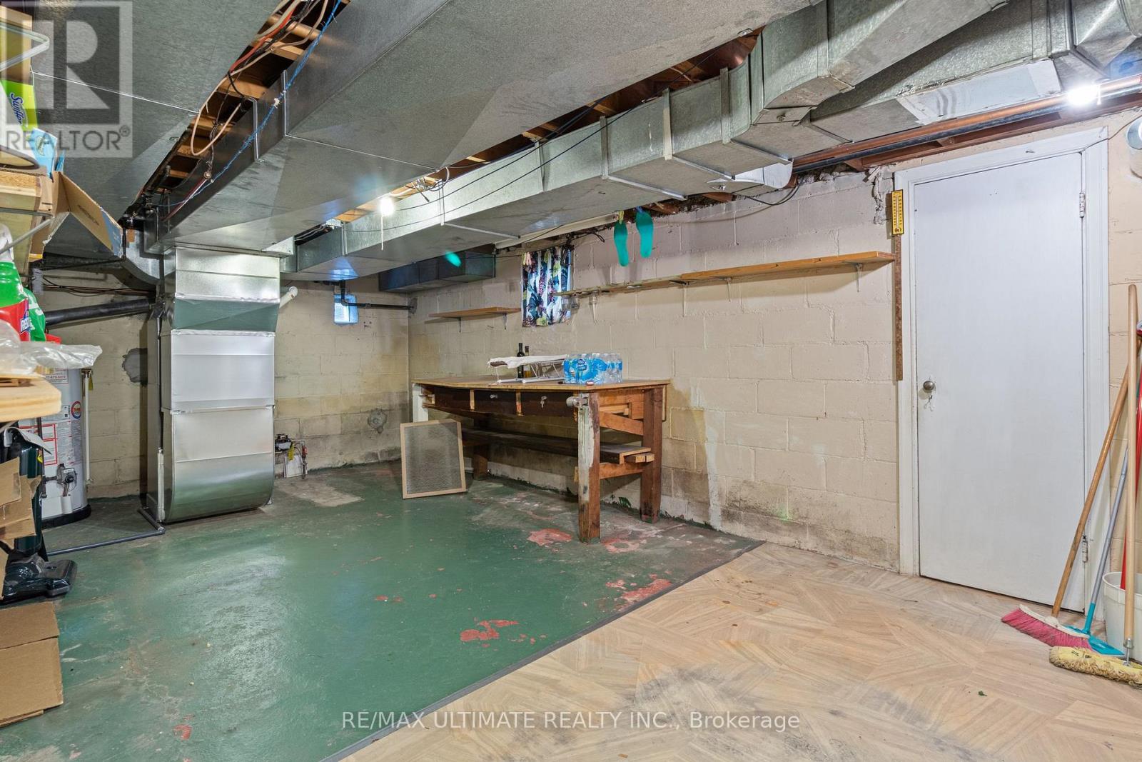 519 DOUGLAS AVENUE - 37