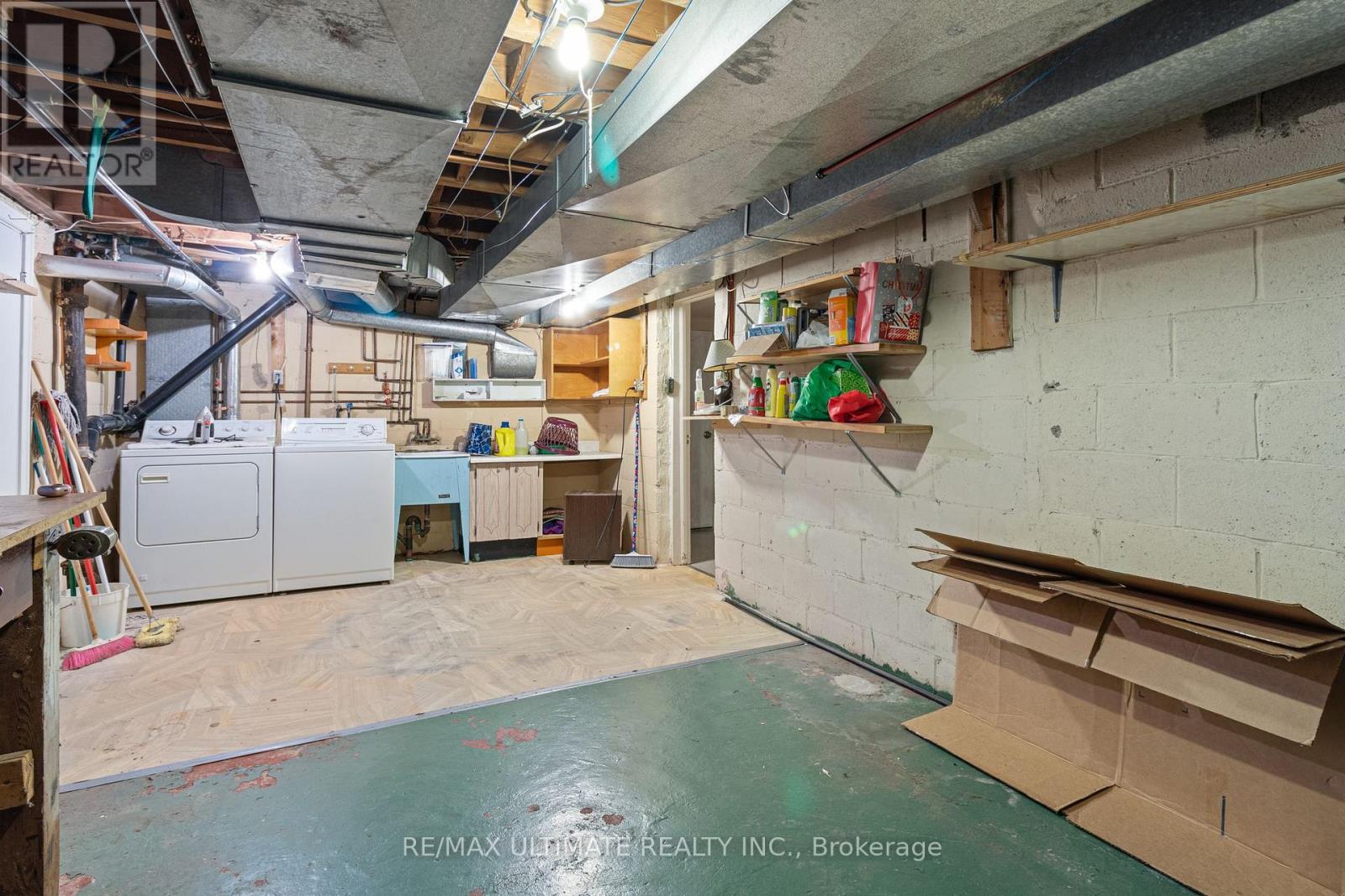 519 DOUGLAS AVENUE - 38