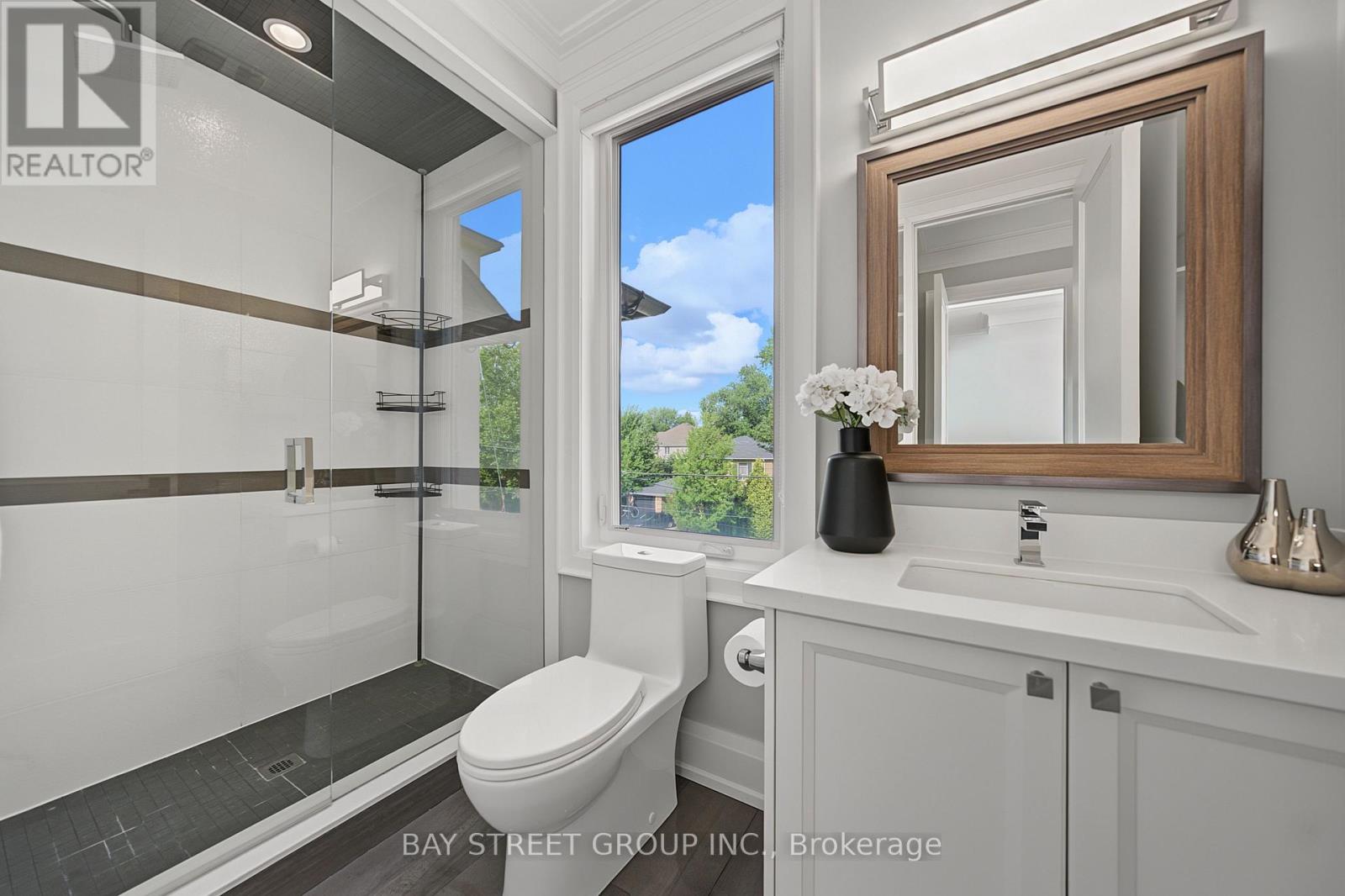 168 HIGHGATE AVENUE - 32