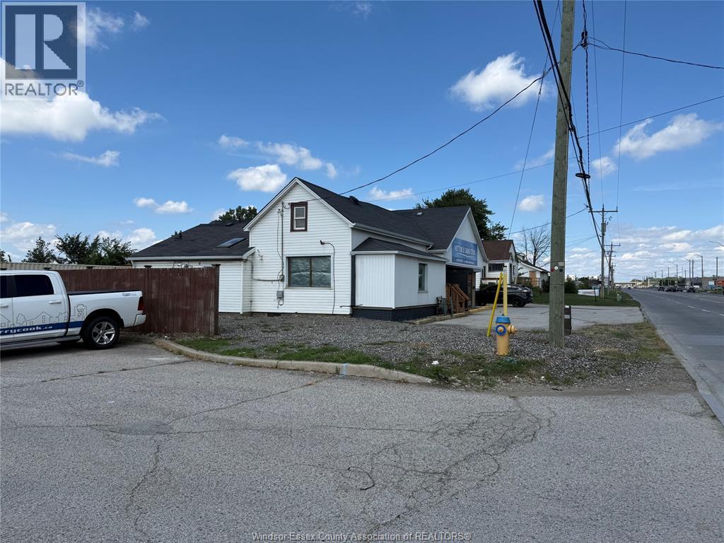 5163 Walker ROAD Unit# B