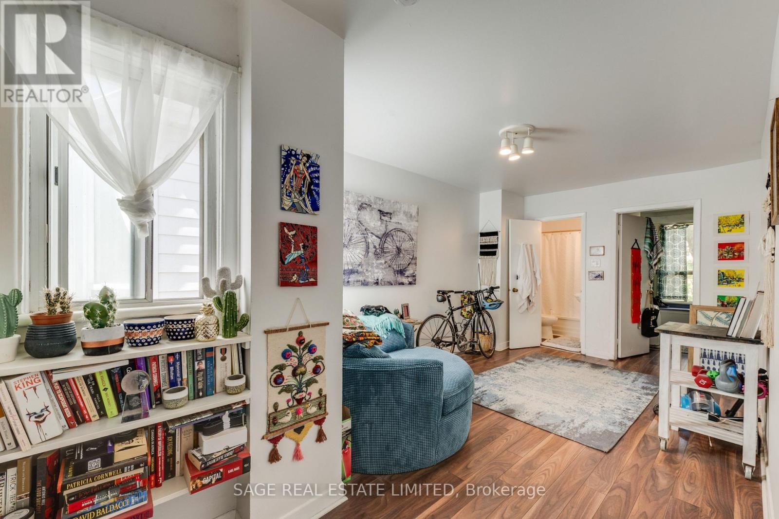 241 LANGLEY AVENUE - 19