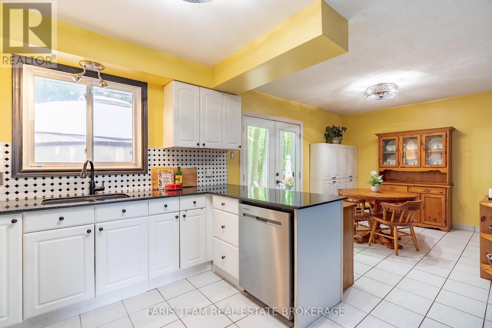 3114 INNISFIL BEACH ROAD - Image 11