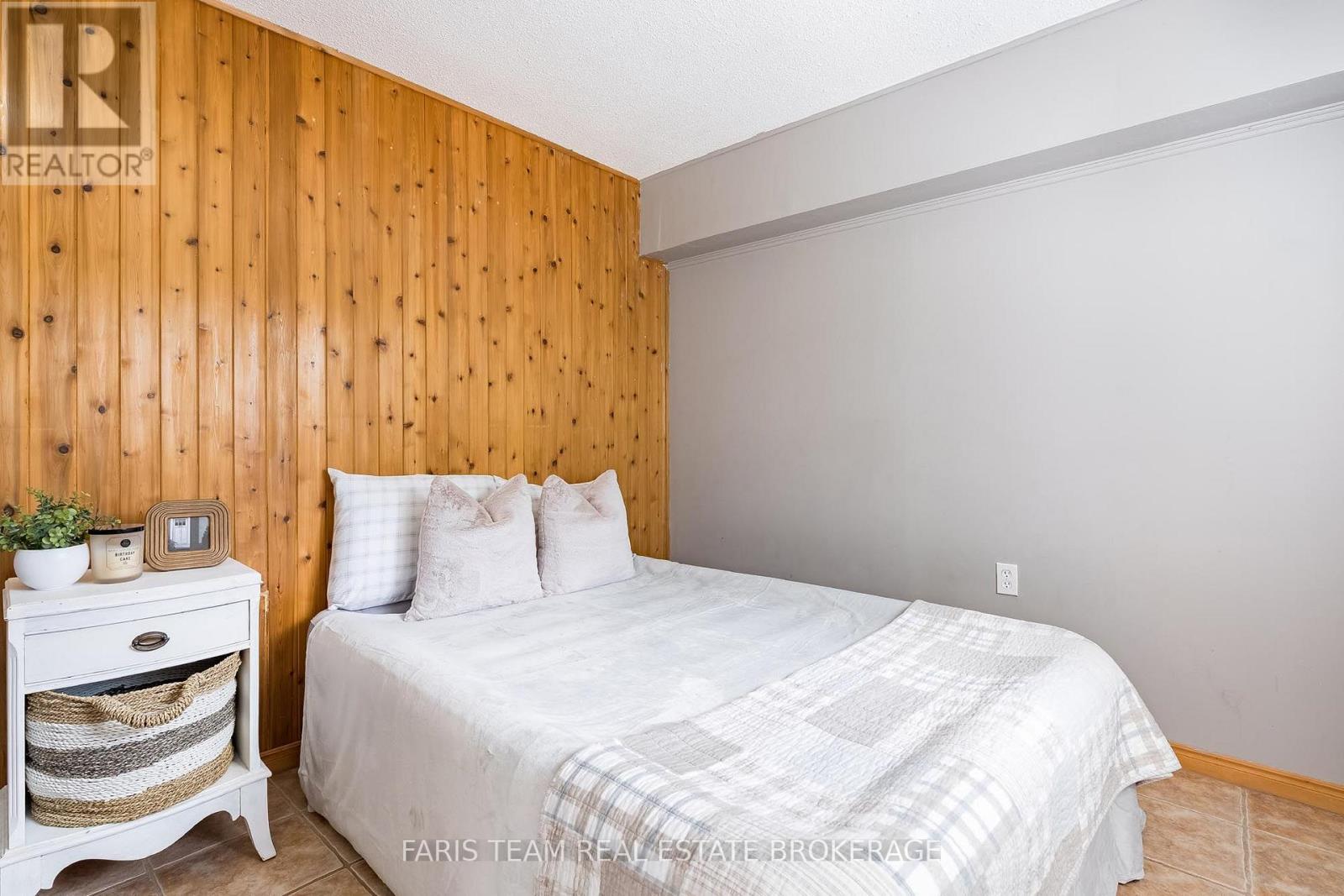 #58 778 WILLIAM STREET - Image 23