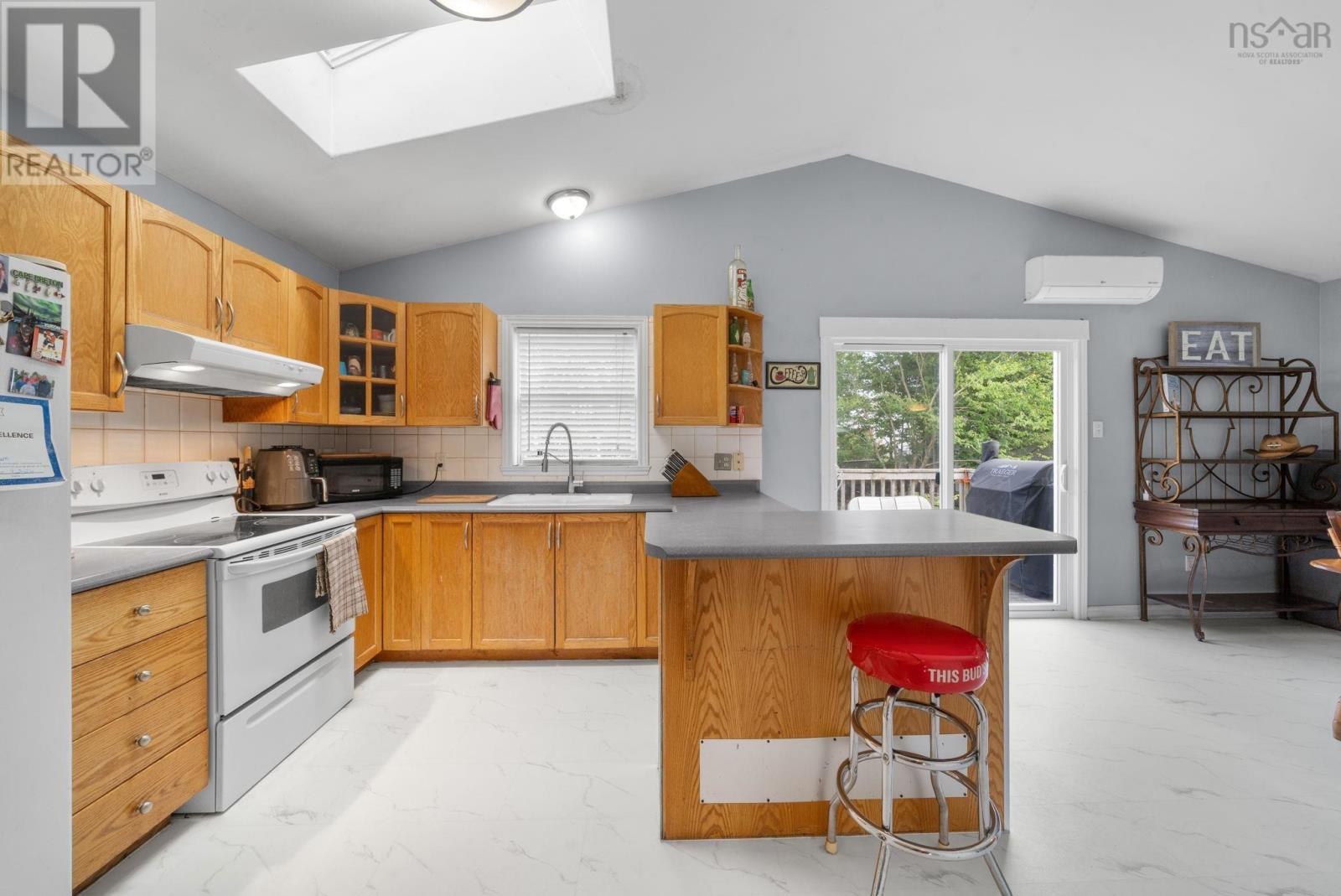106 Jeep Crescent - 11