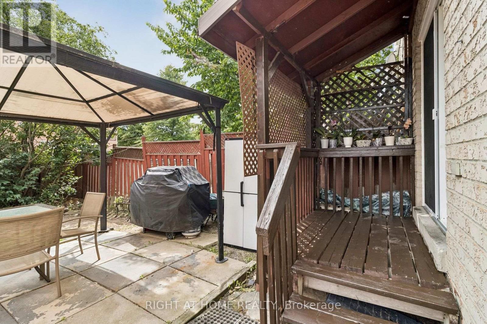116 NASIR CRESCENT - Image 41