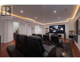 28 Kenai Crescent thumbnail 32